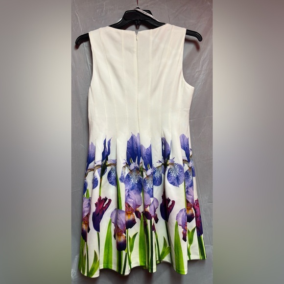 Calvin Klein NWT White/Purple Floral Sleeveless Dress Fully Lined Size 12 - Picture 3 of 4